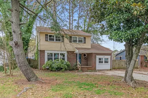 159 Bret Harte Dr, Newport News, VA 23602