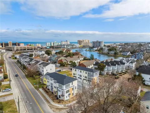 925 Baltic Ave, Virginia Beach, VA 23451