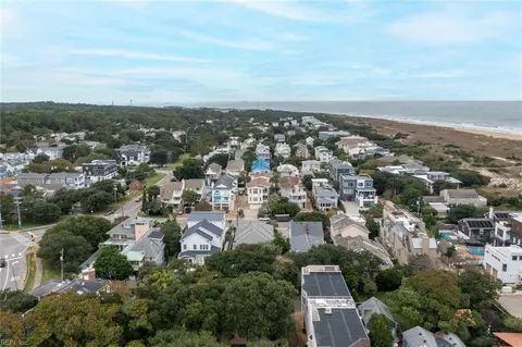 112 83rd St #B, Virginia Beach, VA 23451