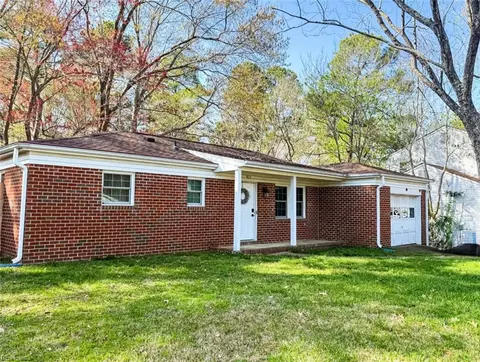 423 Aspen Dr, Newport News, VA 23608