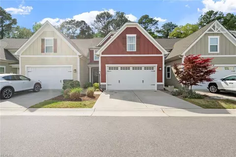 1905 Doubloon Way, Chesapeake, VA 23323
