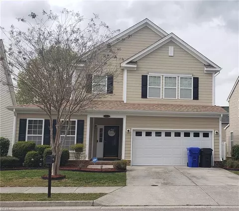 2011 Redgate Dr, Suffolk, VA 23434