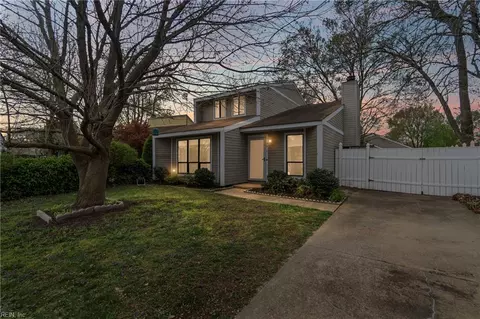 3813 Aberdeen Ct, Virginia Beach, VA 23453