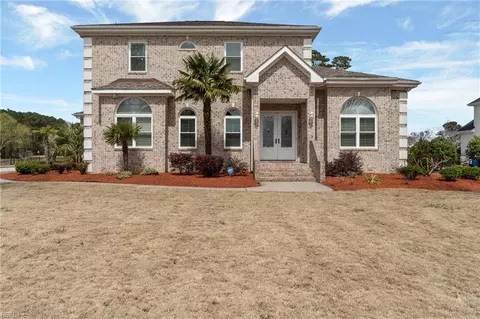 3045 Heron Ridge Dr, Virginia Beach, VA 23456