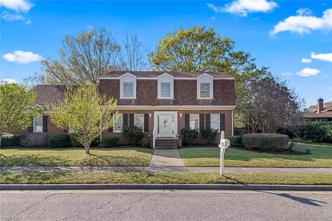 2538 Lakewood Ln, Chesapeake, VA 23321