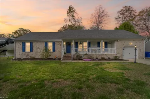 3928 Kalona Rd, Portsmouth, VA 23703