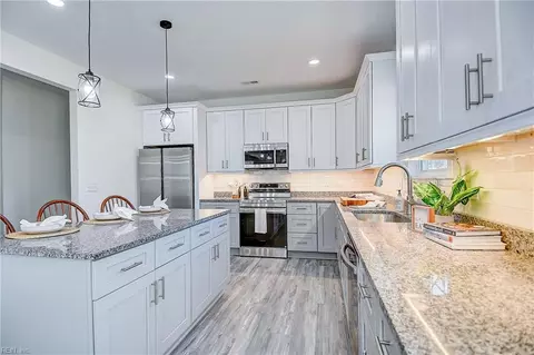 4820 Mineral Spring Rd, Suffolk, VA 23438