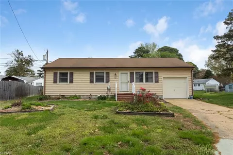912 Thames Dr, Hampton, VA 23666