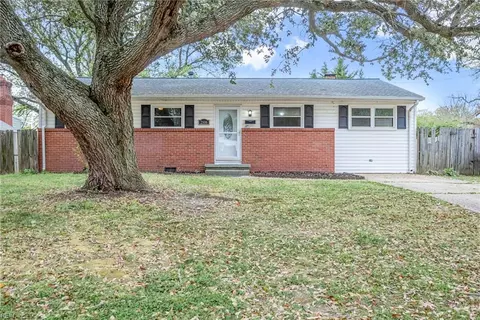 2806 Southport Ave, Chesapeake, VA 23324
