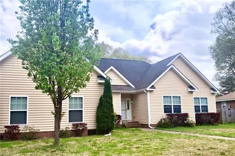 2033 Maywood St, Chesapeake, VA 23323