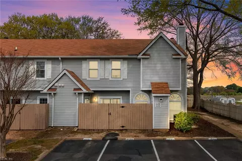 4602 Georgetown Pl, Virginia Beach, VA 23455