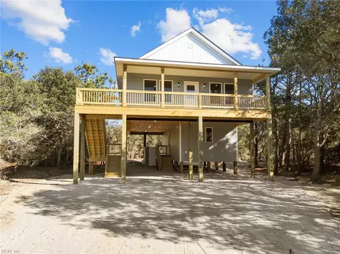 2225 Ocean Pearl Rd, Corolla, NC 27927