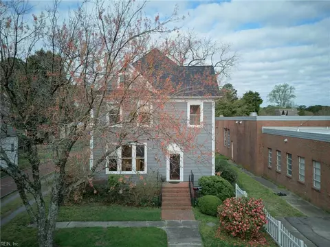 433 N Main St, Suffolk, VA 23434