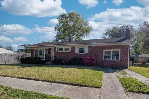 2538 Olean St, Norfolk, VA 23513