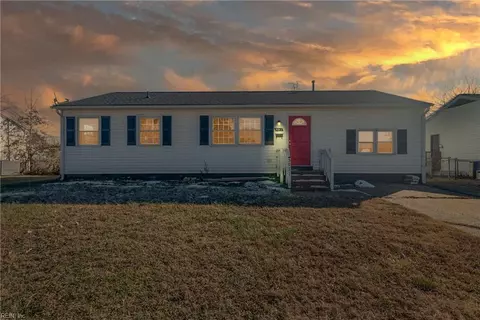 5011 Arony St, Hampton, VA 23605