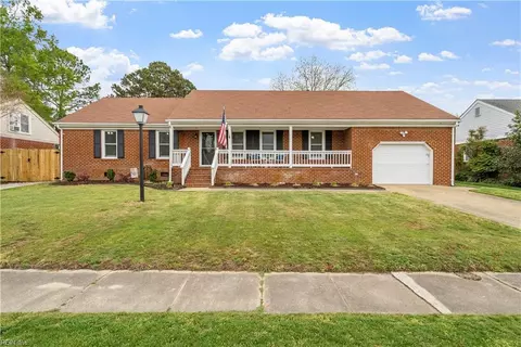 928 Stockleybridge Dr, Chesapeake, VA 23322
