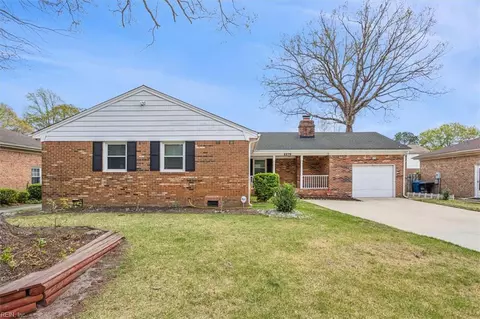 6279 Drew Dr, Virginia Beach, VA 23464