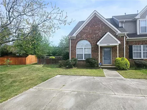 705 Hunters Quay Quay, Chesapeake, VA 23320