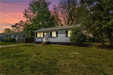 1125 76th St, Newport News, VA 23605