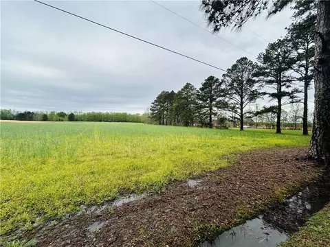 6 Ac Biernot Ave, Chesapeake, VA 23321