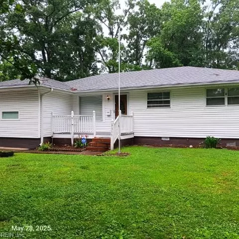 9317 Beach View St, Norfolk, VA 23503