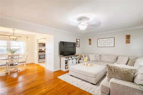 1882 Dominion Ave, Norfolk, VA 23518
