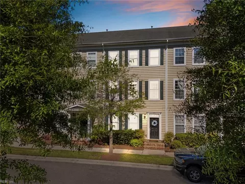 4816 Almandine Ave, Virginia Beach, VA 23462