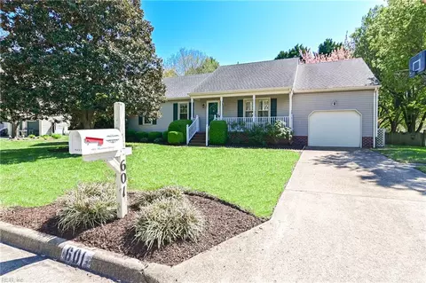 601 Marston Dr, Chesapeake, VA 23322
