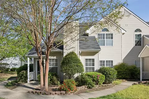 138 Nantucket Pl, Newport News, VA 23606