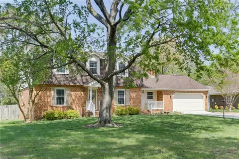 5 Canal Dr, Poquoson, VA 23662