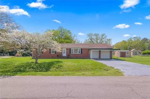 206 Faulkner Rd, Yorktown, VA 23692
