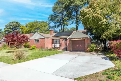 154 Lembla St, Norfolk, VA 23503