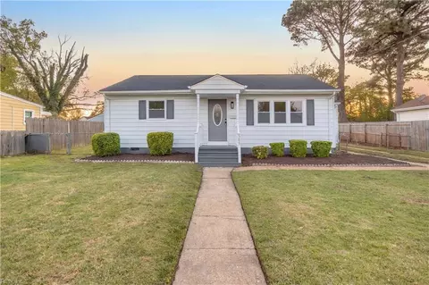505 Bunche Blvd, Portsmouth, VA 23701