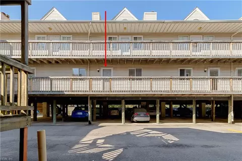 839 Little Bay Ave #7, Norfolk, VA 23503