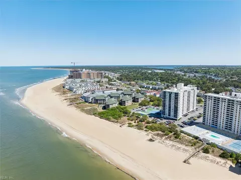 3288 Page Ave #902, Virginia Beach, VA 23451