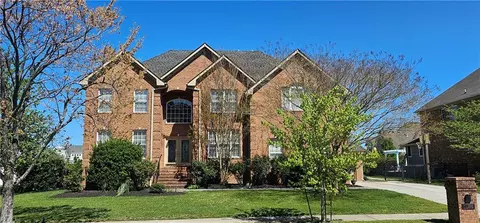 2252 Rio Rancho Dr, Virginia Beach, VA 23456