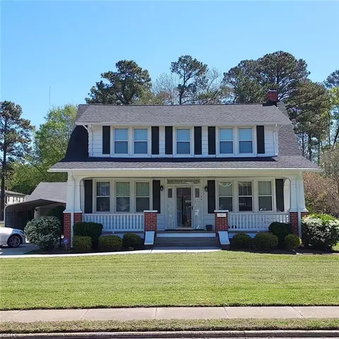 186 Beach Rd, Hampton, VA 23664