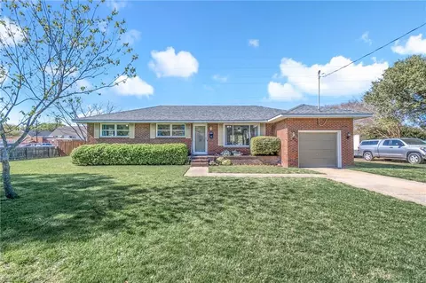 2952 Murray Ave, Norfolk, VA 23518