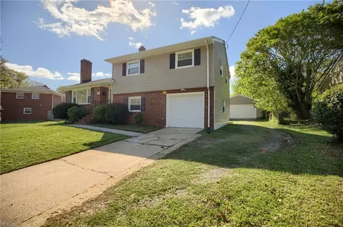216 Massell Ct, Newport News, VA 23606