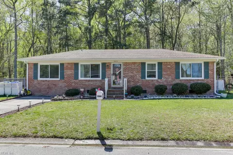 4413 Brent St, Suffolk, VA 23435