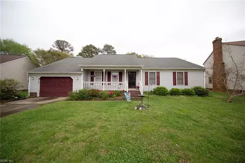 313 Rio Dr, Chesapeake, VA 23322