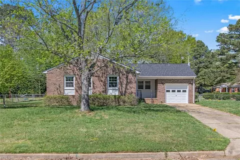44 Sandra Dr, Newport News, VA 23608