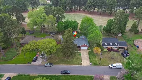 629 Meadows Dr, Virginia Beach, VA 23462