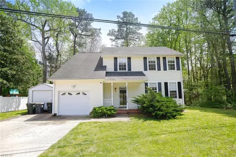 716 Old Williamsburg Rd, Yorktown, VA 23690