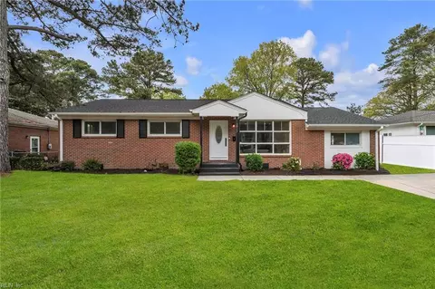 3812 N Ingleside Dr, Norfolk, VA 23502