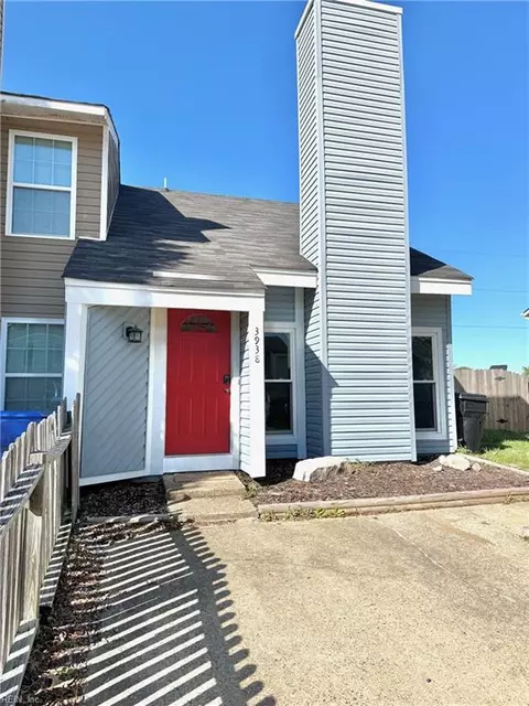 3938 Morning Light Ln, Virginia Beach, VA 23456