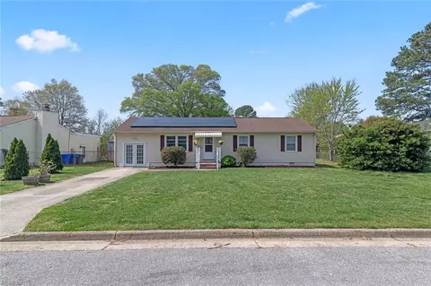 227 Bentley Dr, Newport News, VA 23602