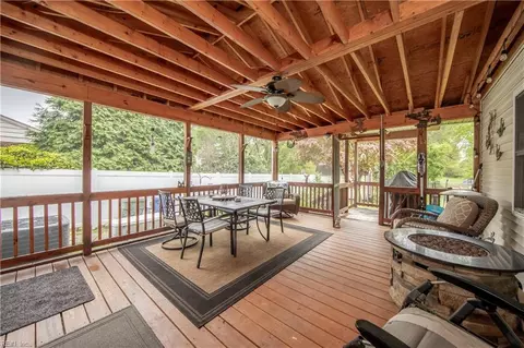 5 Patton Dr, Newport News, VA 23606