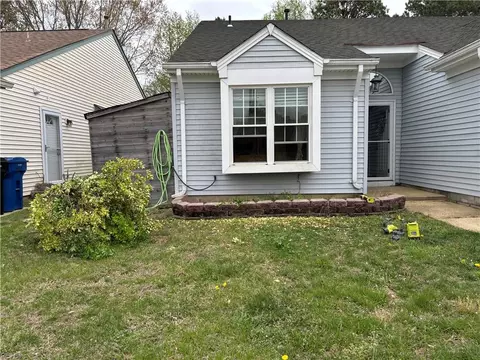 1829 Wandsworth Dr, Virginia Beach, VA 23454