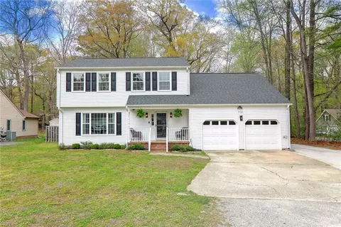 113 Lindsay Landing Ln, Yorktown, VA 23692